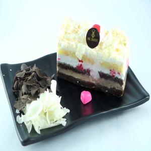 CHOCOLATE MIX FOREST PASTRY