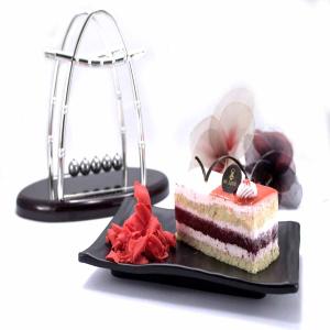 STRAWBERRY BAR PASTRY