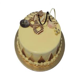 WHITE GANACHE CAKE